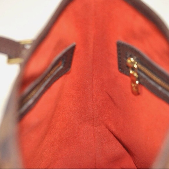 Louis Vuitton Damier Marais Bucket Shoulder Bag - Picture 14 of 16